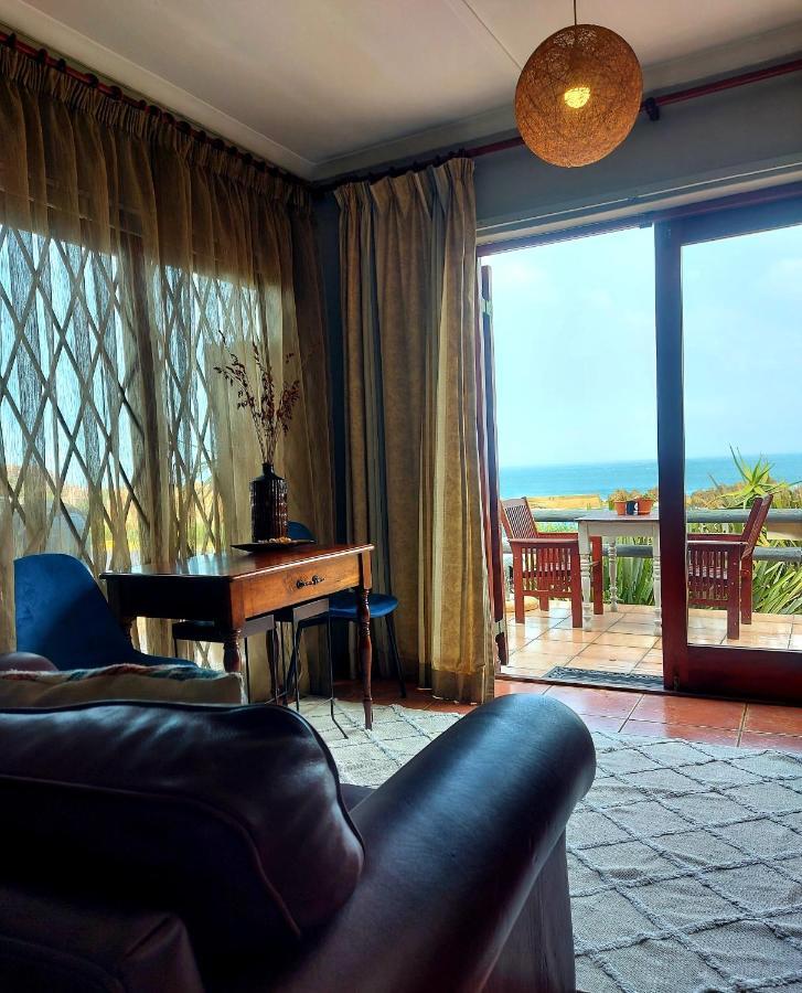 La Mer Seafront Selfcatering Accommodation Kleinmond Bagian luar foto