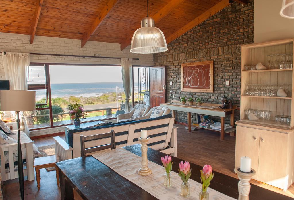 La Mer Seafront Selfcatering Accommodation Kleinmond Ruang foto