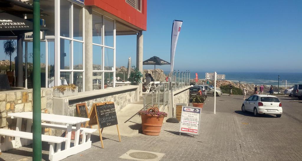 La Mer Seafront Selfcatering Accommodation Kleinmond Bagian luar foto