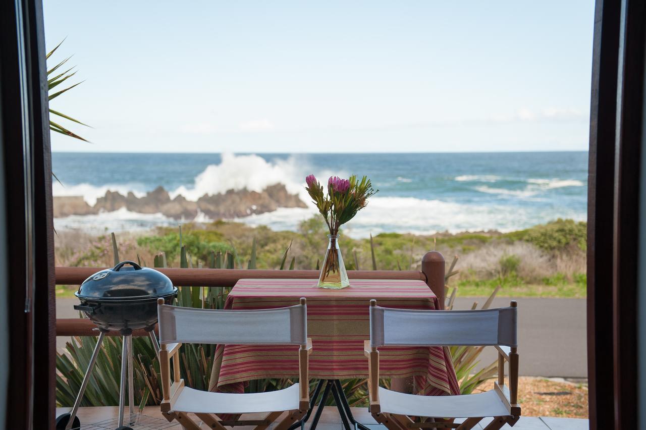 La Mer Seafront Selfcatering Accommodation Kleinmond Bagian luar foto